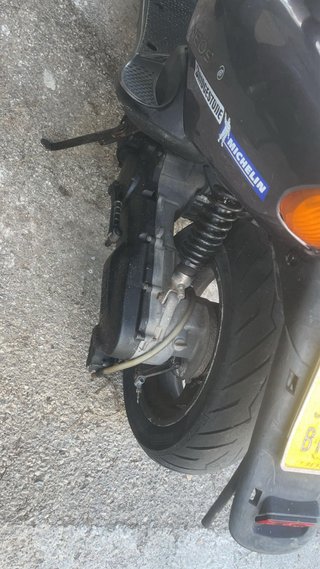 Yamaha Neos 100 Scooter Negra/Gris