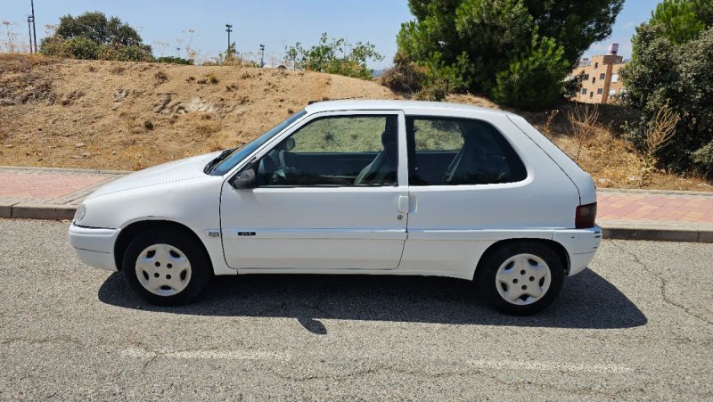 Citroen Saxo 1999 - foto 1