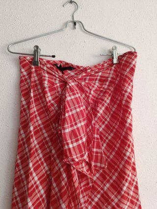Falda de cuadros volantes Zara Talla S