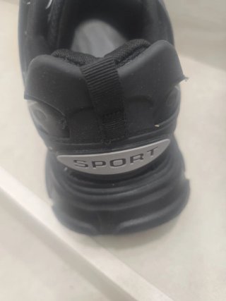 Zapatillas deportivas negras talla 44