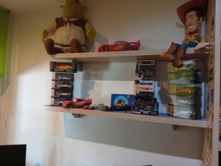 Muebles juveniles como nuevos