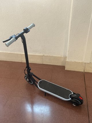 Patinete eléctrico infantil