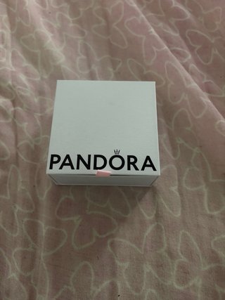 Pulsera Pandora con charms