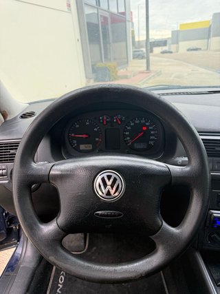 Volkswagen Golf 2002