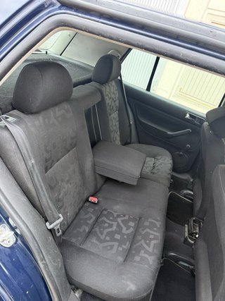 Volkswagen Golf 2002