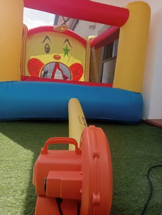 Castillo Hinchable Payasos 3x3m