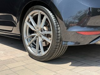 Volkswagen Golf Volkswagen Golf R 2.0 TSI 300cv BMT 4Motion