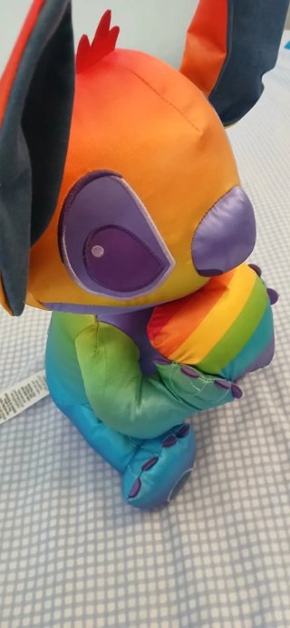 Stitch Disney Arcoíris Corazón Peluche