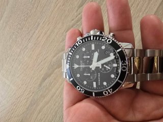 Reloj Tissot Seastar 1000 Negro