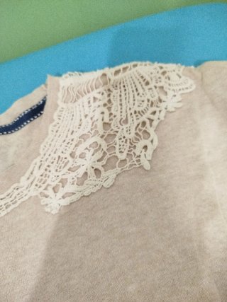 Camiseta Amichi rayas beige y azul