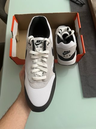 Nike Air Max 1 Pure Platinum Negro Blanco