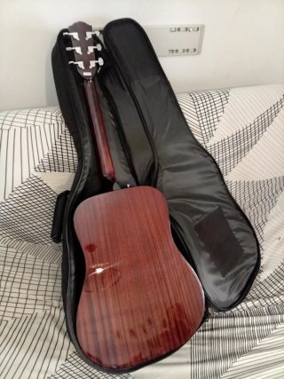Guitarra Fender CD-60 NAT + funda