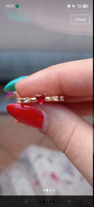 Anello cuore rosso e zirconi oro