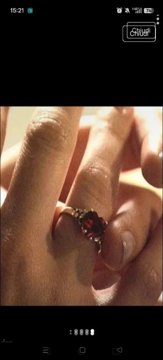 Anello cuore rosso e zirconi oro