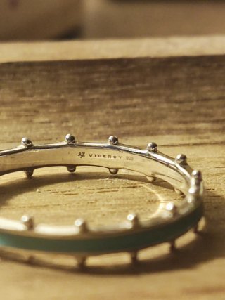 Anillos de plata con detalles