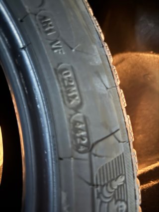 225/50 R18 95W Michelin