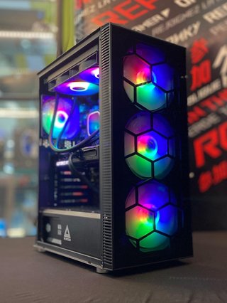 Pc Gaming RTX 5070 / Ryzen 9600X !! NUEVO !!