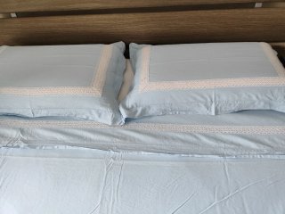 Completo Lenzuola Matrimoniali Azzurro e Bianco