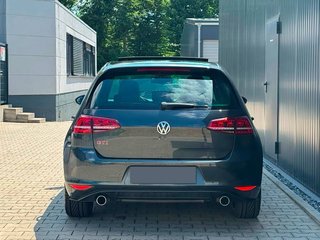 Volkswagen Golf GTI Performance