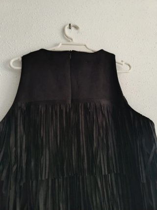 Vestido mini Zara flecos ante talla M