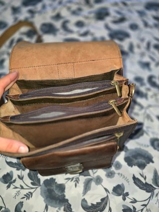 Bolso bandolera de cuero