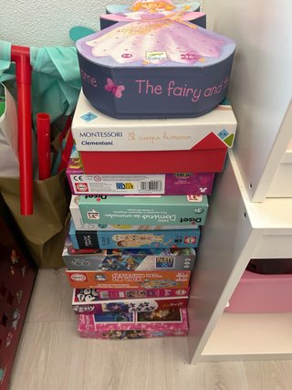 Lote de juegos y puzzles infantiles