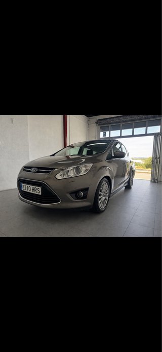 Ford C-MAX Titanium · Etiqueta C