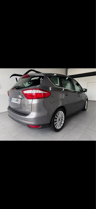Ford C-MAX Titanium · Etiqueta C