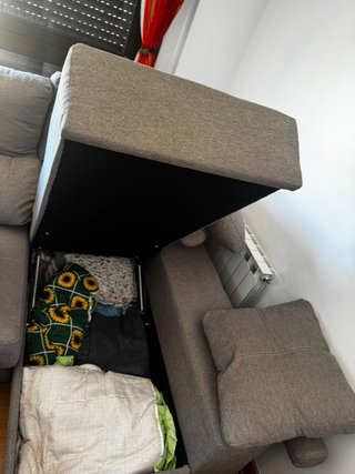 Sofá modular reclinable con arcón