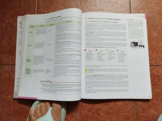 Empresa y diseño de modelos de negocio 2o Bachi...