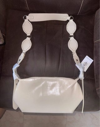 Bolso Stradivarius Beige