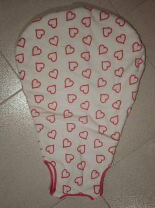 Saco de bebé con corazones