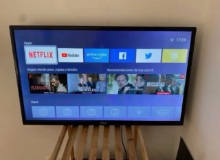 Televisión QILIVE Smart TV 32''