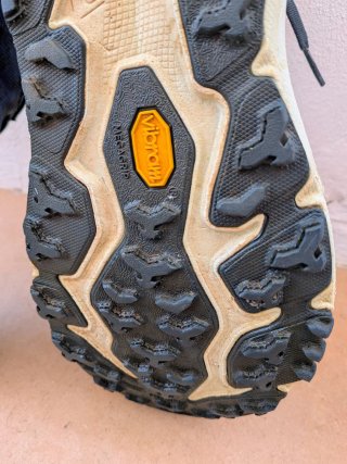 Hoka Speedgoat 6 Azul/Rosa 45 1/3