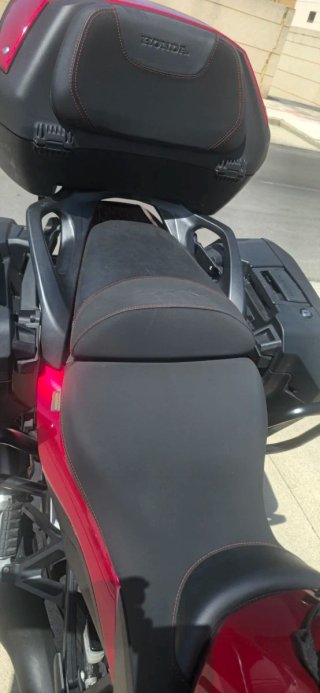 Honda NT1100 DCT Roja - Pack Voyager