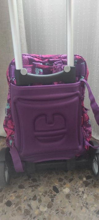 Mochila escolar Gabol con estampado de corazones