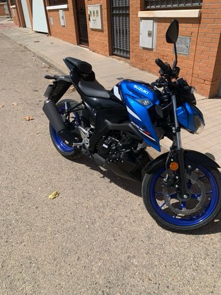 Suzuki GSX-S 125 Naked Azul/Negra