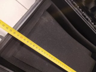 Maleta hermética con ruedas