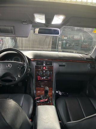 Mercedes-Benz Clase E 2001