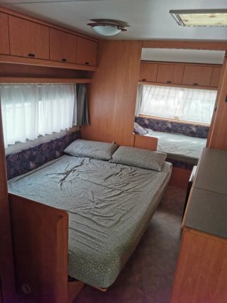 Caravana Knaus Sudwind 550 TKM