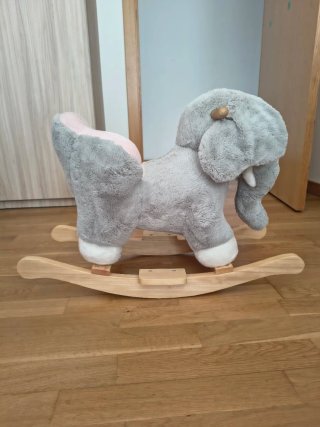 Elefante balancín peluche