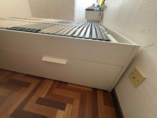 Cama Ikea BRIMNES 160x200cm