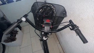 Bicicleta de paseo BTWIN negra