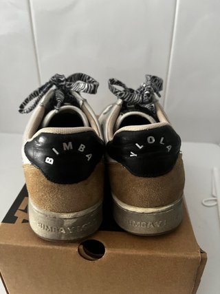 Zapatillas Bimba y Lola Plata y Blanco