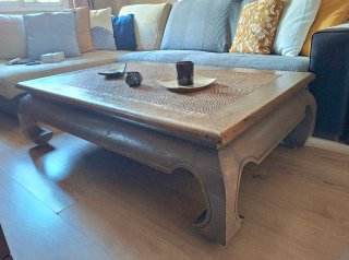 Mesa de centro estilo balinés madera y ratán