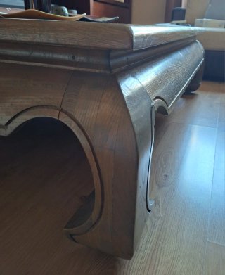 Mesa de centro estilo balinés madera y ratán
