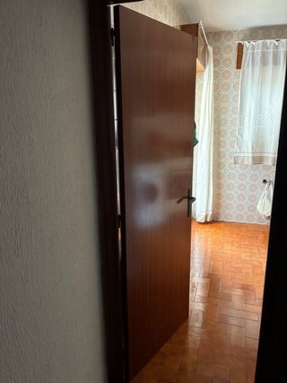 Puerta de interior de madera