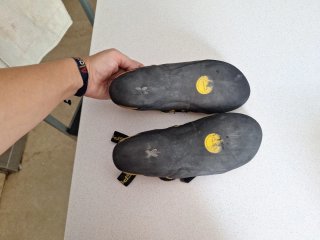 Pies de gato La Sportiva amarillos