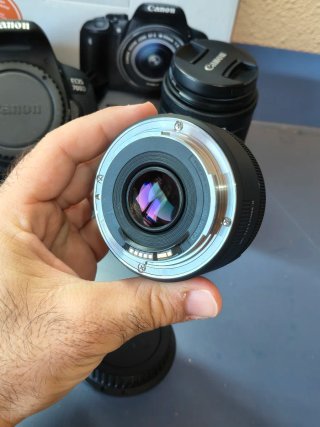 Canon EOS 700D + 18-55 IS STM + 50mm f/1.8