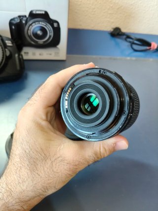 Canon EOS 700D + 18-55 IS STM + 50mm f/1.8